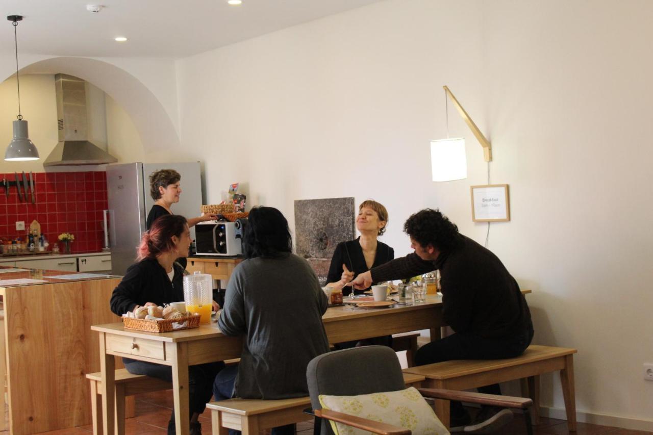 A Bica Hostel Ponta Delgada  Bagian luar foto